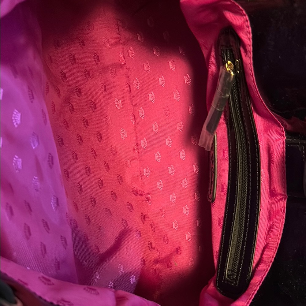 Juicy Couture Black and Gold Tote with Velvet and Patent Leather - Picture 8 of 10